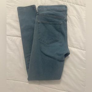 H&M Lightwash High Waisted Jeans